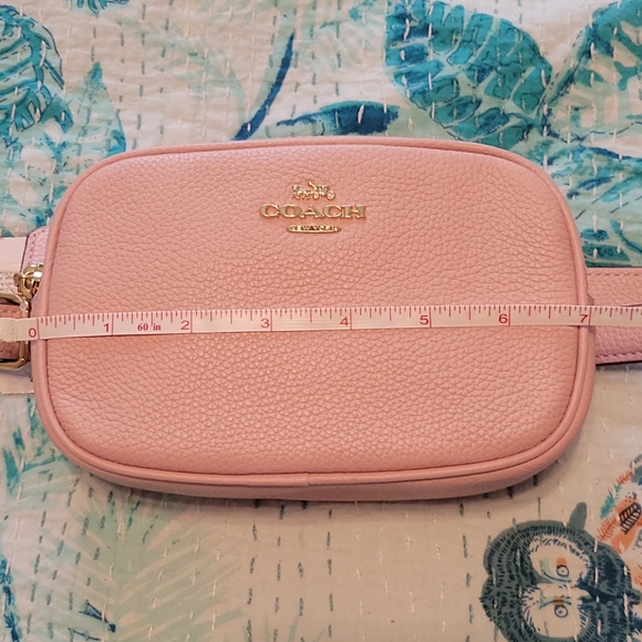 ๐5xHP๐ Coach Pink Belt Bag Fannie Pack - Picture 5 of 10
